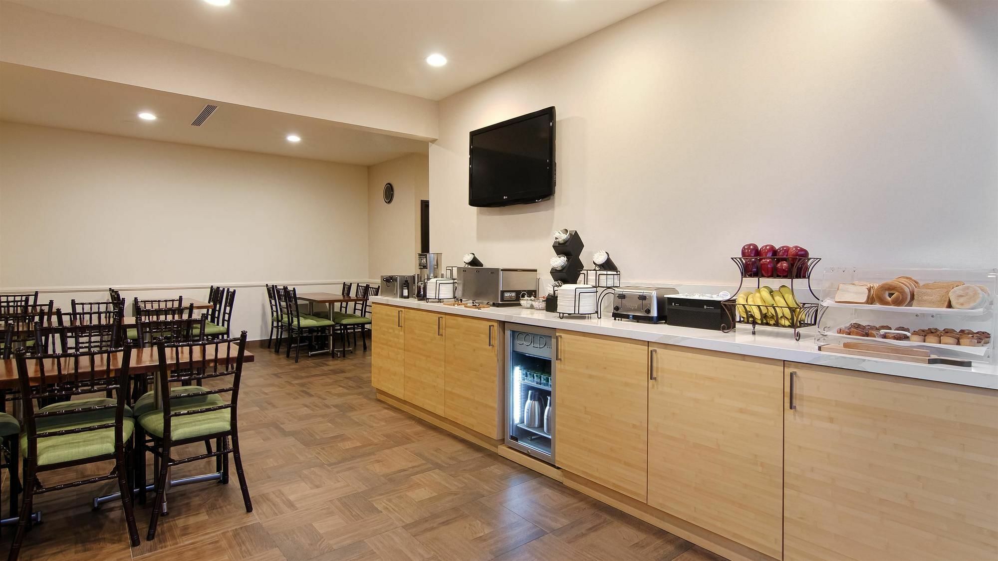 Best Western Plus Glendale Exterior foto